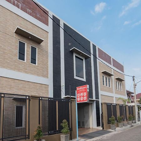 Reddoorz Plus Syariah @ Tuparev Cirebon 3 Exteriér fotografie
